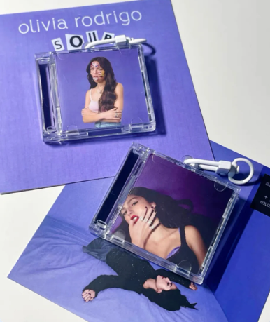 Olivia Rodrigo Sour orders Blue Bundle